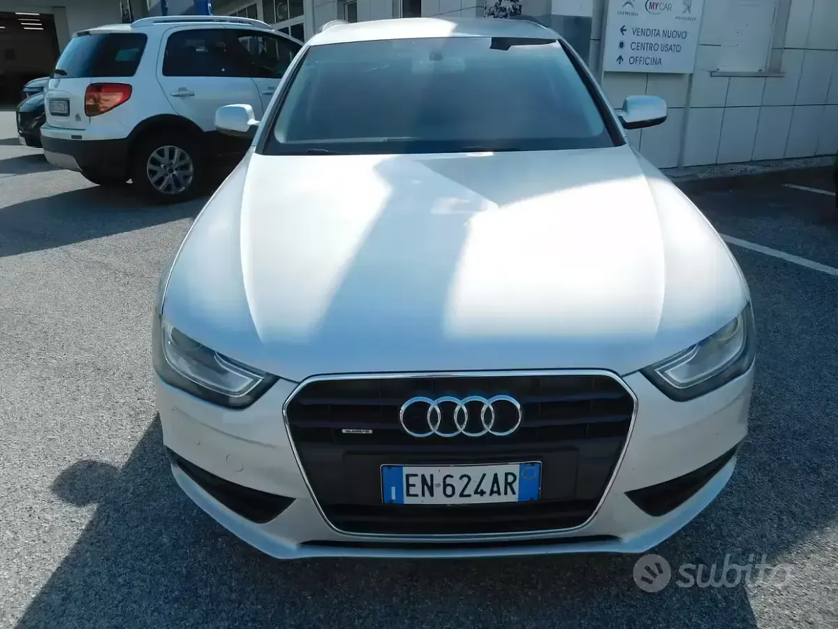 Usata Audi A4 Business Plus 177 CV (130 kW) 2012 Grigio Station wagon