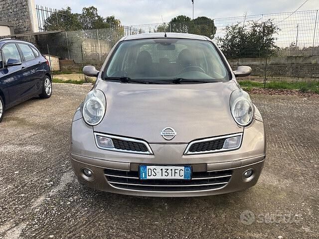 Usata Nissan Micra 88 CV (64 kW) 2008 Marrone Berlina
