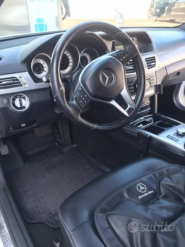 Usata Mercedes E220 170 CV (125 kW) 2013 Bianco Station wagon