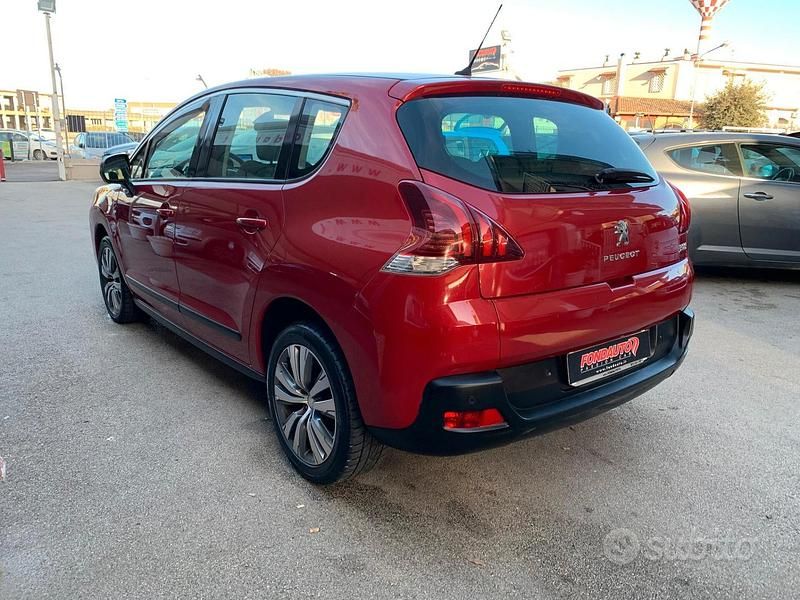 Usata Peugeot 3008 Allure 115 CV (84 kW) 2014 Rosso Station wagon