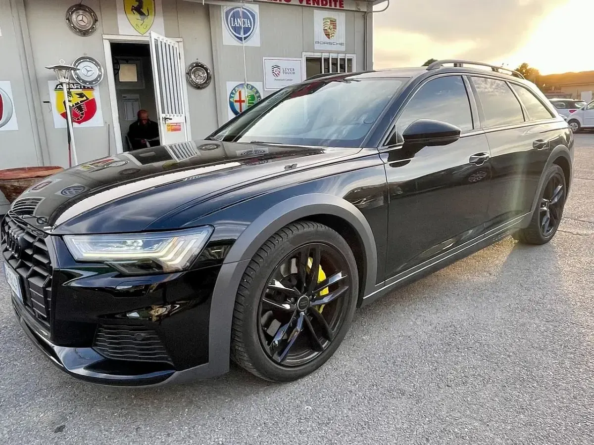 Usata Audi A6 Allroad Advanced 339 CV (249 kW) 2023 Nero Station wagon