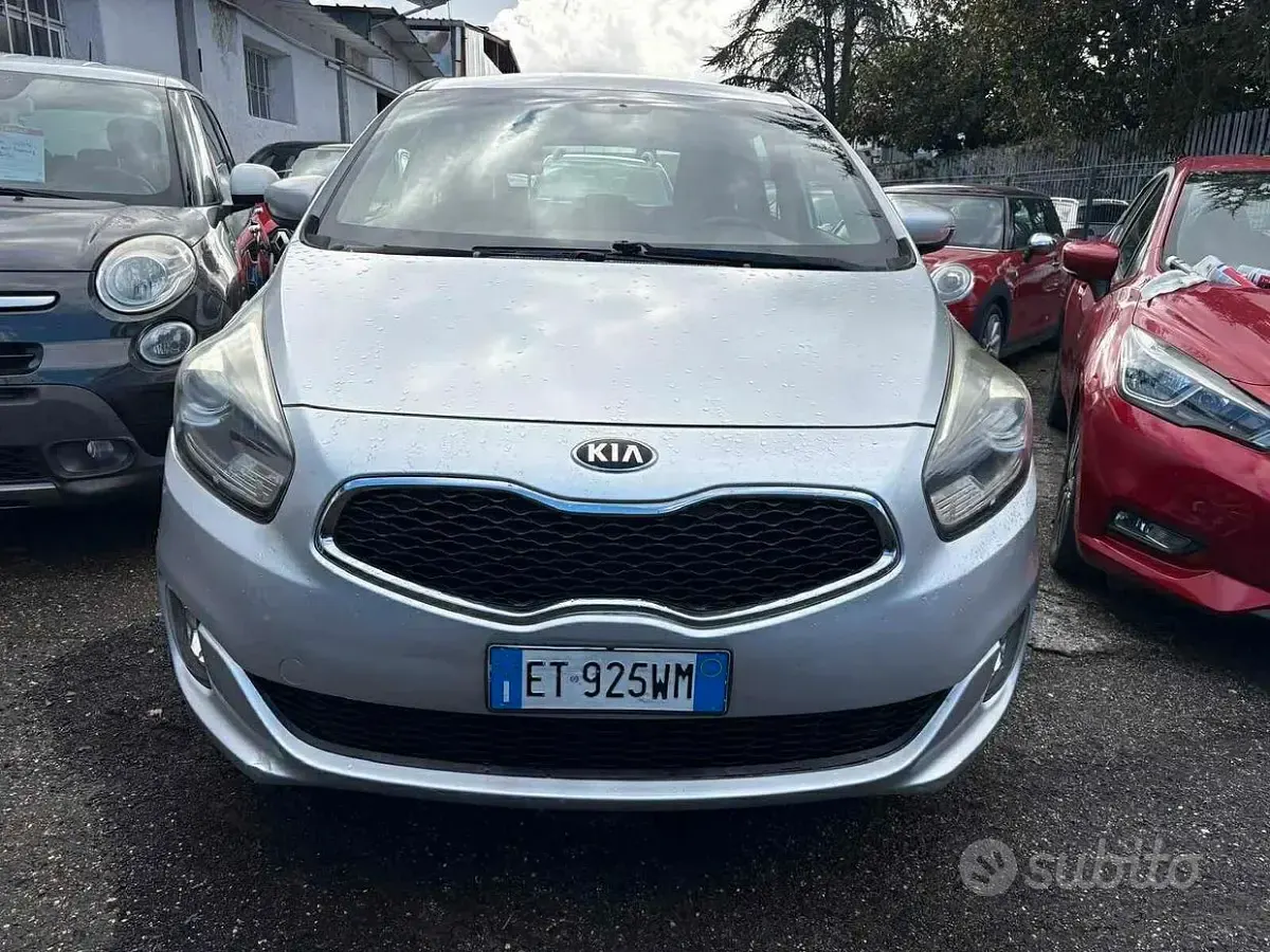 Usata Kia Carens 115 CV (84 kW) 2014 Grigio Monovolume