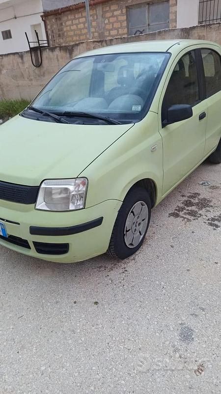 Usata Fiat Panda 54 CV (39 kW) 2006 Verde Utilitaria