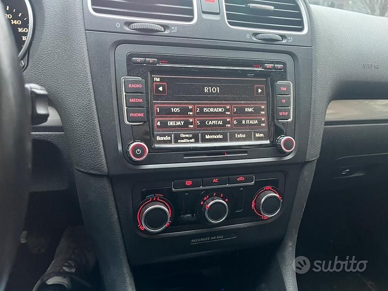 Usata VW Golf VI 80 CV (58 kW) 2011 Utilitaria