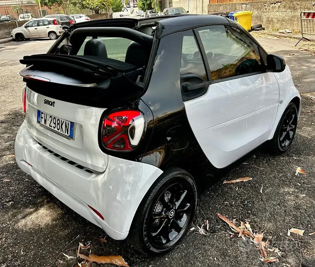 Usata Smart ForTwo Cabrio Passion 71 CV (52 kW) 2019 Bianco Cabrio