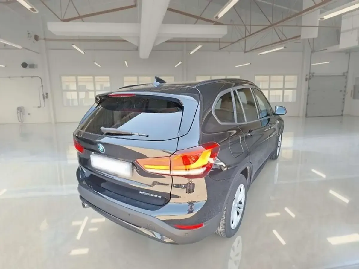 Usata BMW X1 Advantage 125 CV (91 kW) 2022 Nero SUV