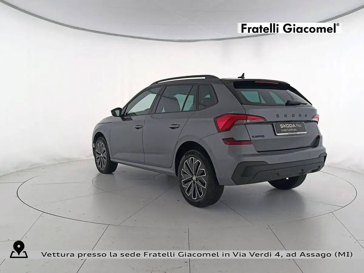 Usata Skoda Kamiq Style 116 CV (85 kW) 2024 Grigio graphite metallizzato nero tulipa SUV