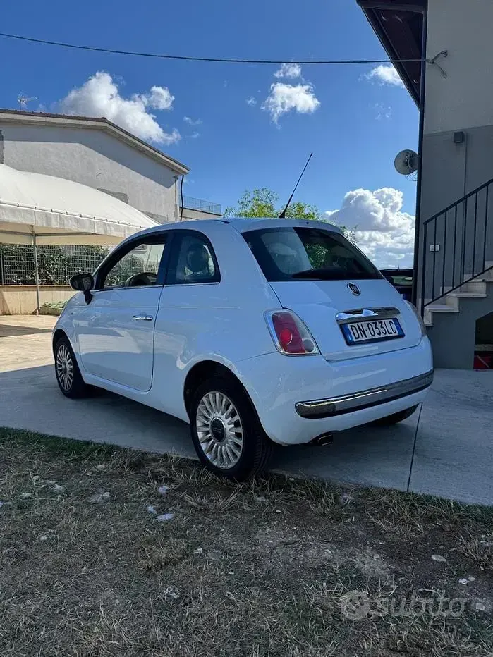 Usata Fiat 500 Pop 75 CV (55 kW) 2008 Bluazzurro Berlina