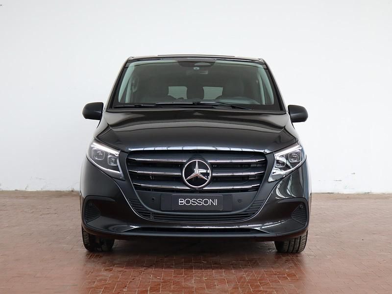 Nuova Mercedes Vito 2026 Grigio Furgone