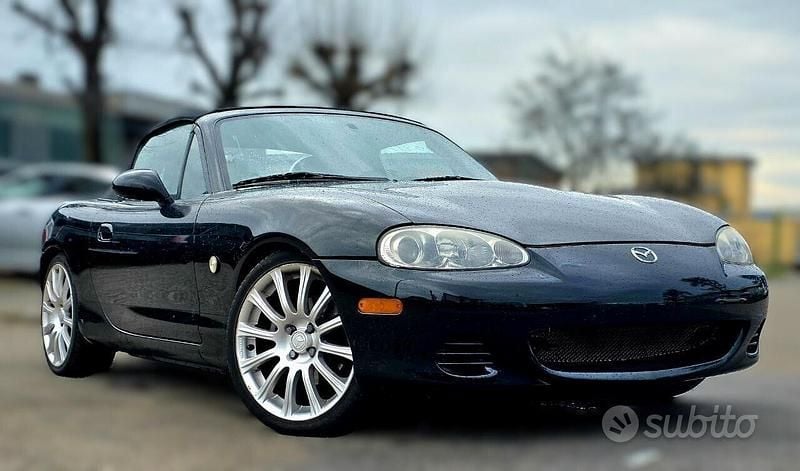 Usata Mazda MX5 110 CV (80 kW) 2004 Nero Cabrio