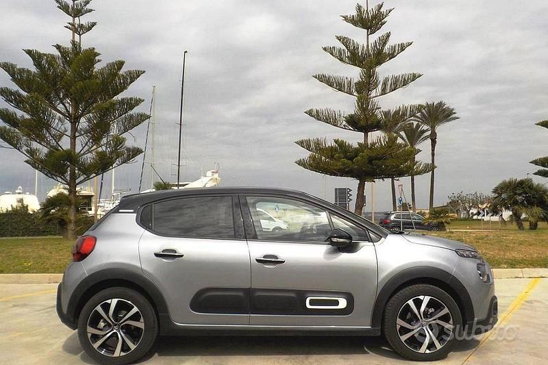 Usata Citroën C3 PureTech 110 CV (80 kW) 2022 Grigio Utilitaria