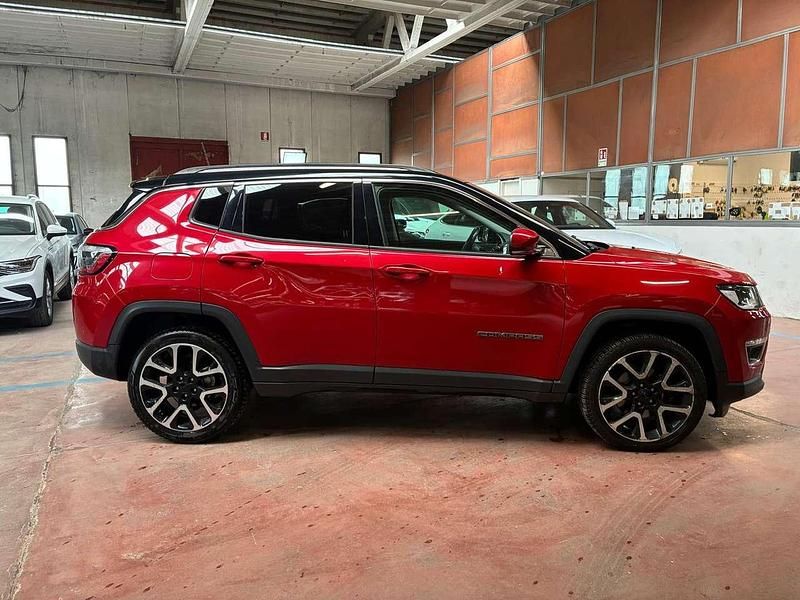 Usata Jeep Compass Limited 140 CV (102 kW) 2019 Diamond red SUV