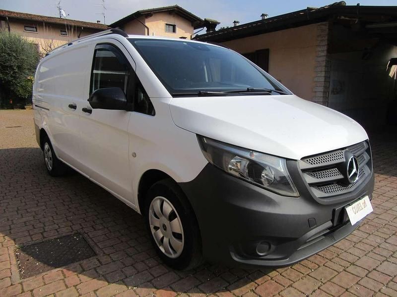 Usata Mercedes Vito 136 CV (100 kW) 2016 Bianco Furgone