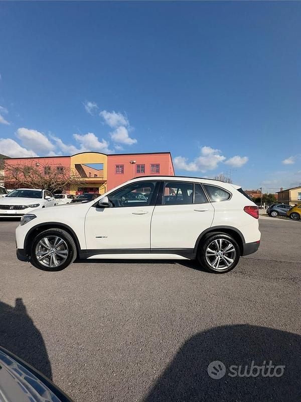 Usata BMW X1 Sport Line 149 CV (109 kW) 2015 Bianco SUV