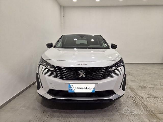 Occasion Peugeot 3008 Allure 163 ch (119 kW) 2024 Gris SUV