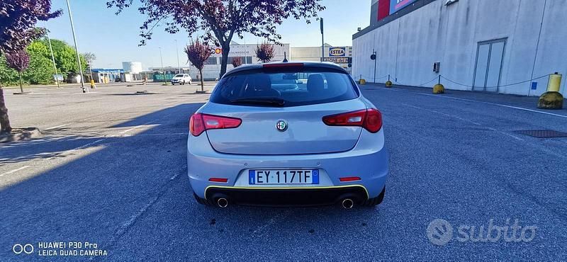 Usata Alfa Romeo Giulietta 150 CV (110 kW) 2015 Bianco Utilitaria