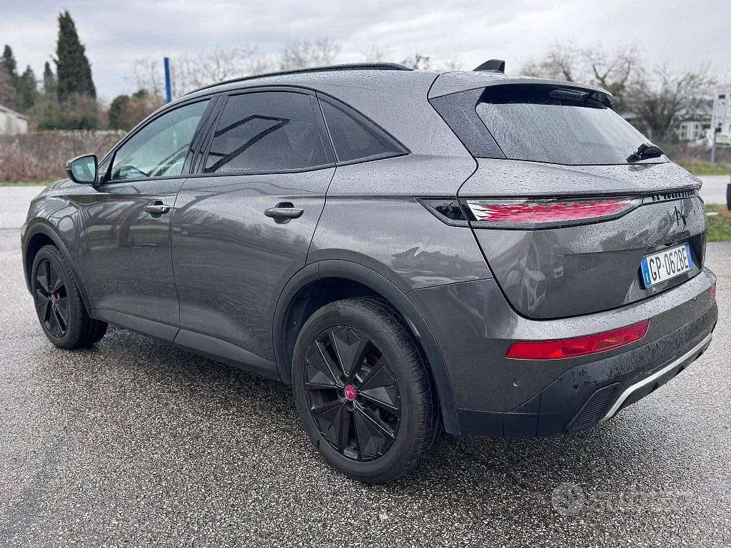 Usata DS Automobiles DS7 Crossback Performance 131 CV (96 kW) 2023 Grigio SUV