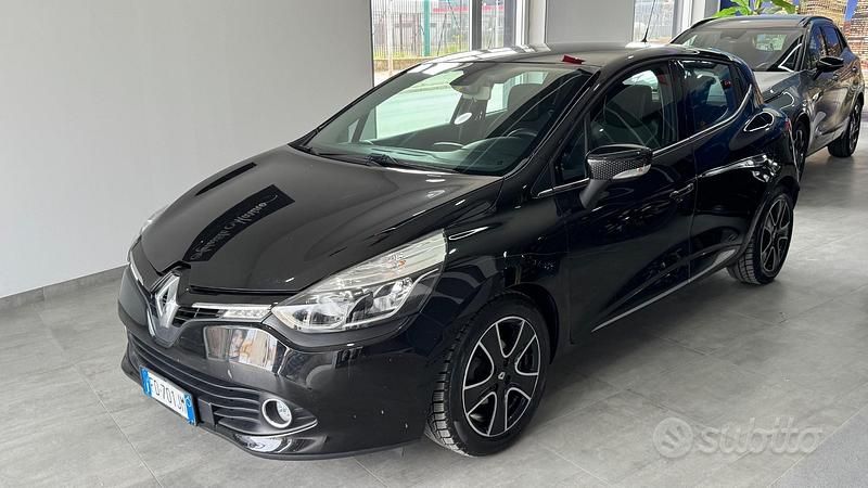 Usata Renault Clio IV Intens 90 CV (66 kW) 2016 Nero Berlina