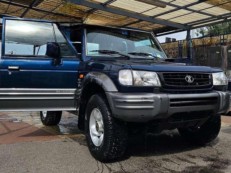 Usata Hyundai Galloper 101 CV (74 kW) 2001 Blu/azzurro SUV
