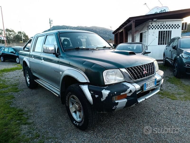 Verde Usata 2002 Mitsubishi L200 Pick-up | 6900 € (Super prezzo) - Immagine 1/4
