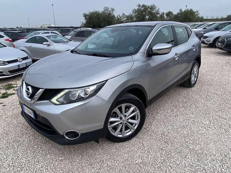 Usata Nissan Qashqai Tekna 110 CV (80 kW) 2016 Argento SUV