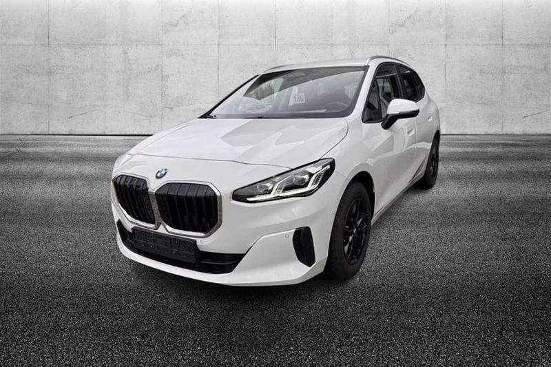 Usata BMW 218 Active Tourer Performance 136 CV (100 kW) 2023 Bianco Monovolume