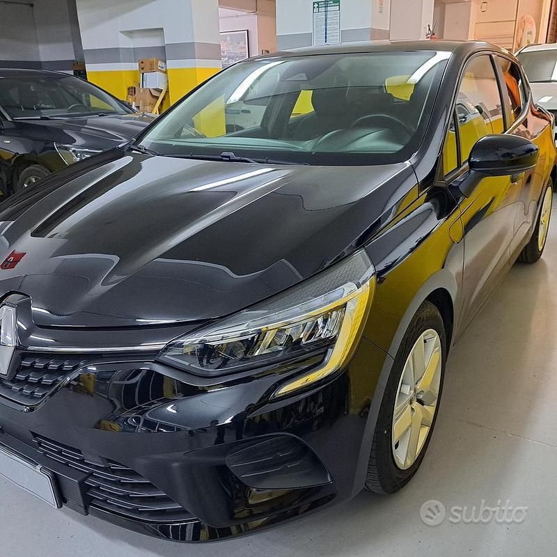 Usata Renault Clio V Techno 91 CV (66 kW) 2022 Nero Berlina