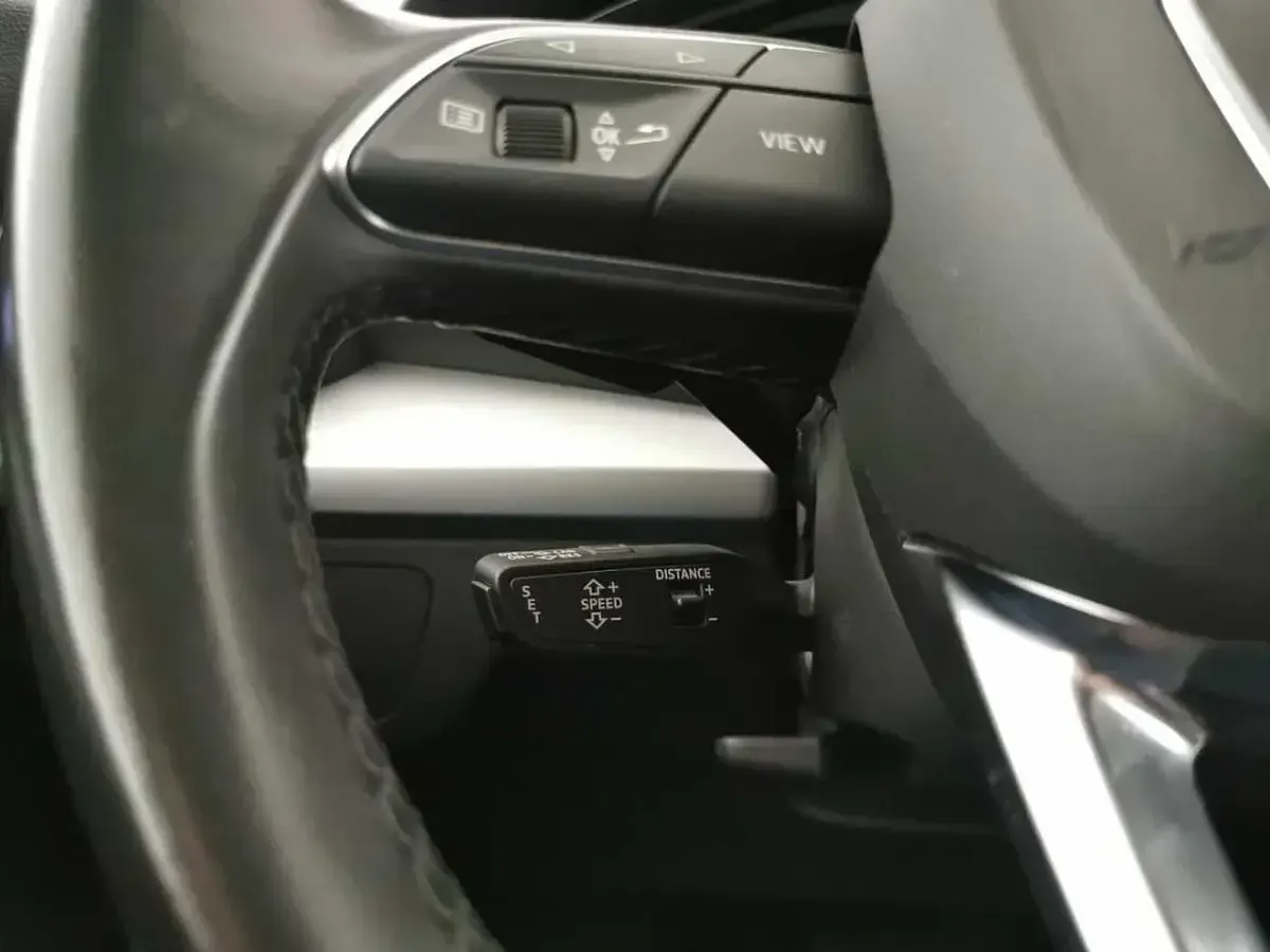 Usata Audi Q5 S-Line 163 CV (119 kW) 2024 Grigio SUV