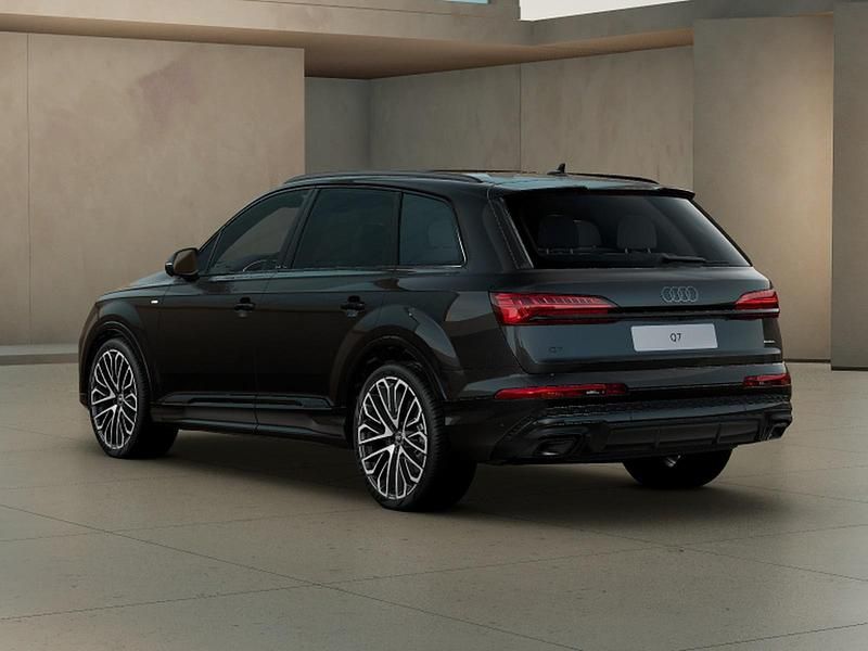Nuova Audi Q7 S-Line 286 CV (210 kW) 2026 Nero mito metallizzato SUV