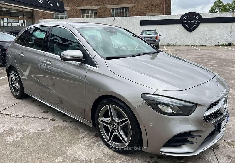Usata Mercedes B220 Premium 190 CV (139 kW) 2020 Grigio Monovolume