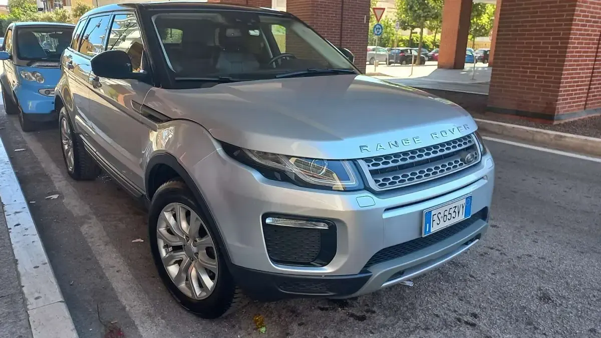 Usata Land Rover Range Rover evoque SE 150 CV (110 kW) 2018 SUV