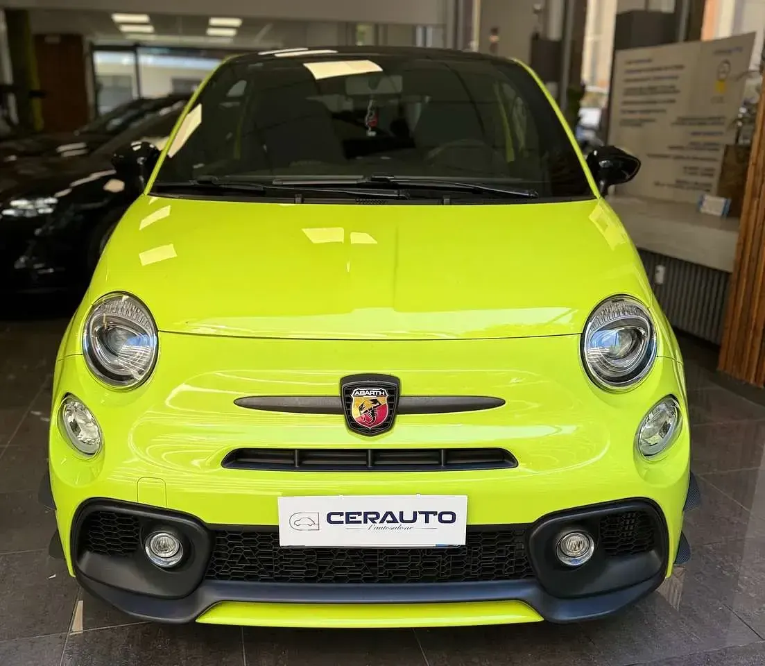 Usata Abarth 595 Competizione 179 CV (131 kW) 2020 Verde adrenalina Utilitaria