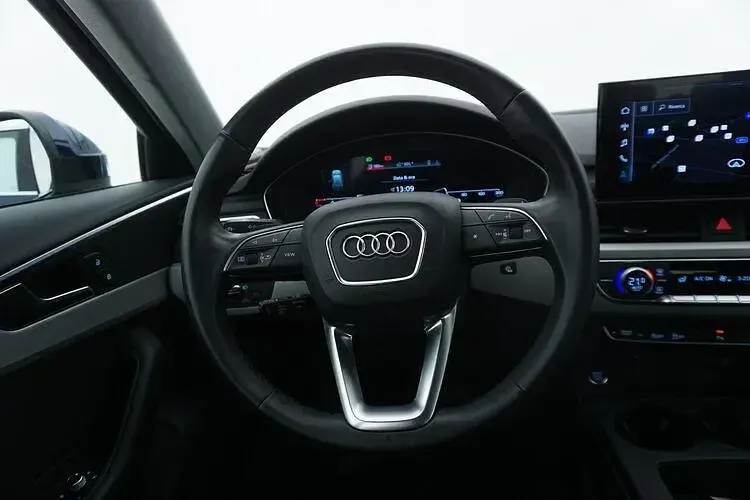 Usata Audi A4 Advanced 163 CV (119 kW) 2022 Blu Station wagon