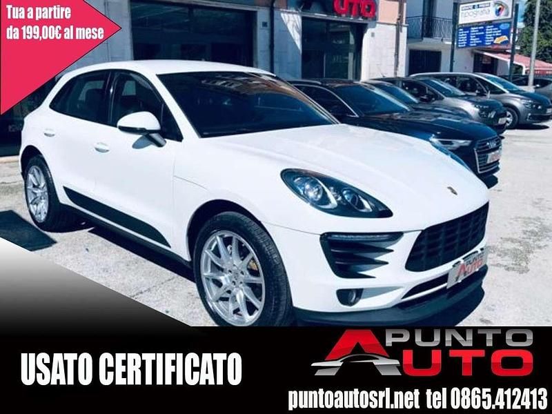 Usata Porsche Macan Turbo 252 CV (185 kW) 2018 Bianco SUV