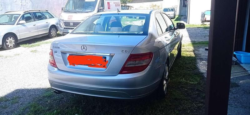 Usata Mercedes C220 Avantgarde 170 CV (125 kW) 2008 Berlina