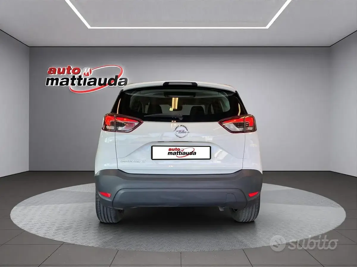 Usata Opel Crossland X 82 CV (60 kW) 2017 Bianca SUV