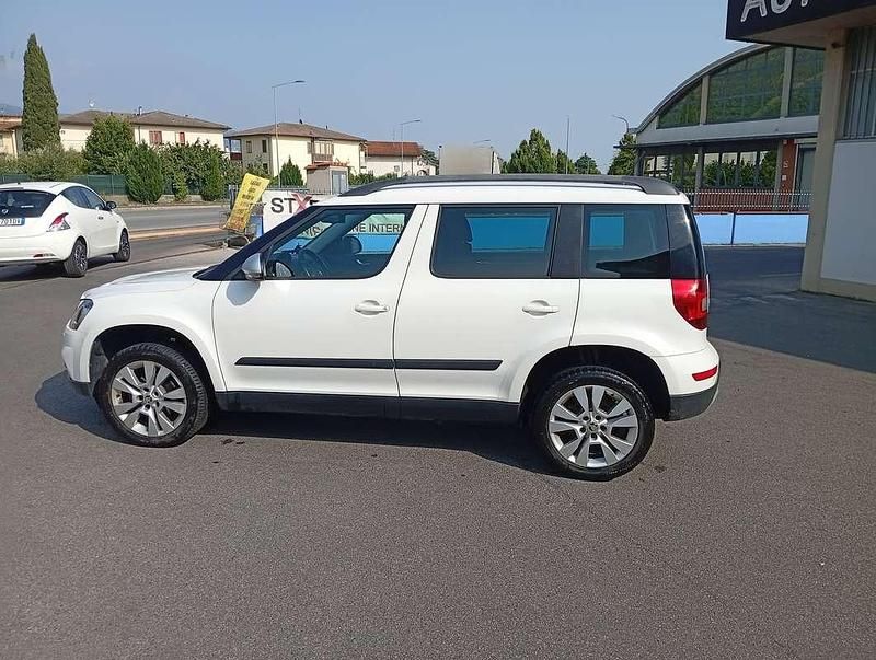 Usata Skoda Yeti Elegance 140 CV (102 kW) 2014 Bianco SUV