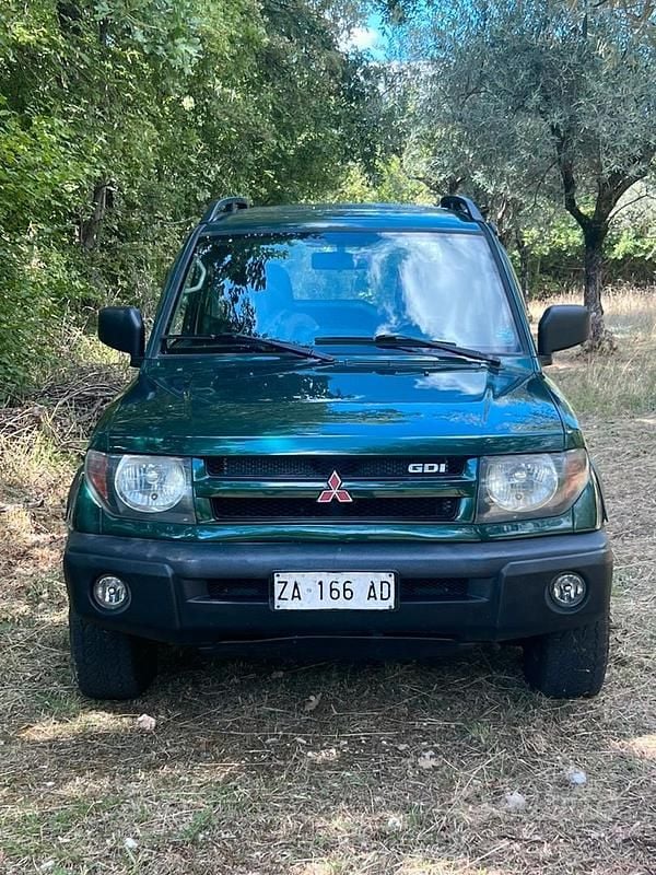 Usata Mitsubishi Pajero 114 CV (83 kW) 2004 Verde SUV