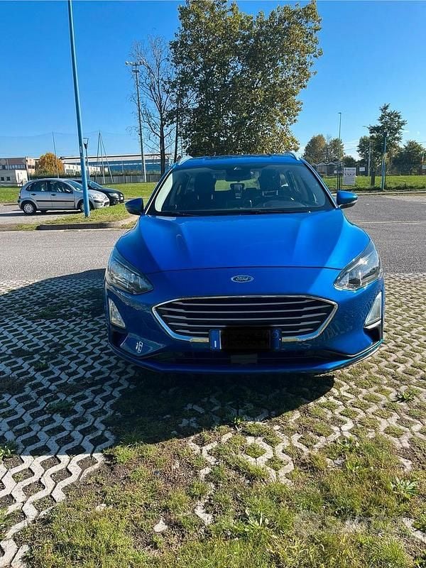 Usata Ford Focus 120 CV (88 kW) 2020 Blu Station wagon