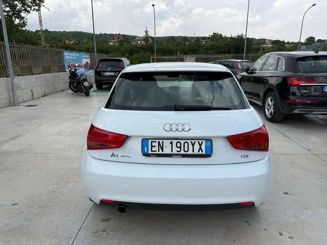 Usata Audi A1 90 CV (66 kW) 2012 Bianco Utilitaria