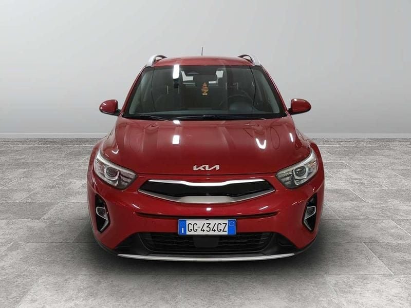 Rosso Usata 2022 Kia Stonic Style SUV | 15.900 € (Cara) - Immagine 1/4