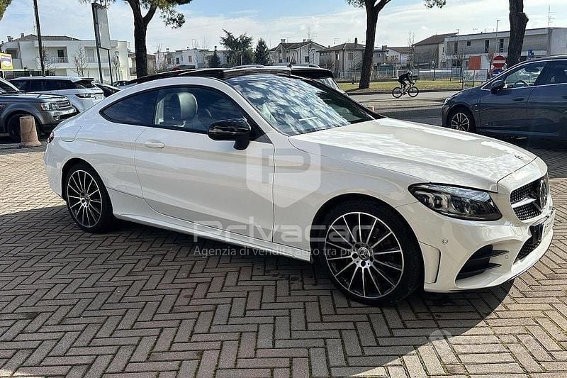 Usata Mercedes C220 Premium Plus 194 CV (142 kW) 2022 Bianco Coupé