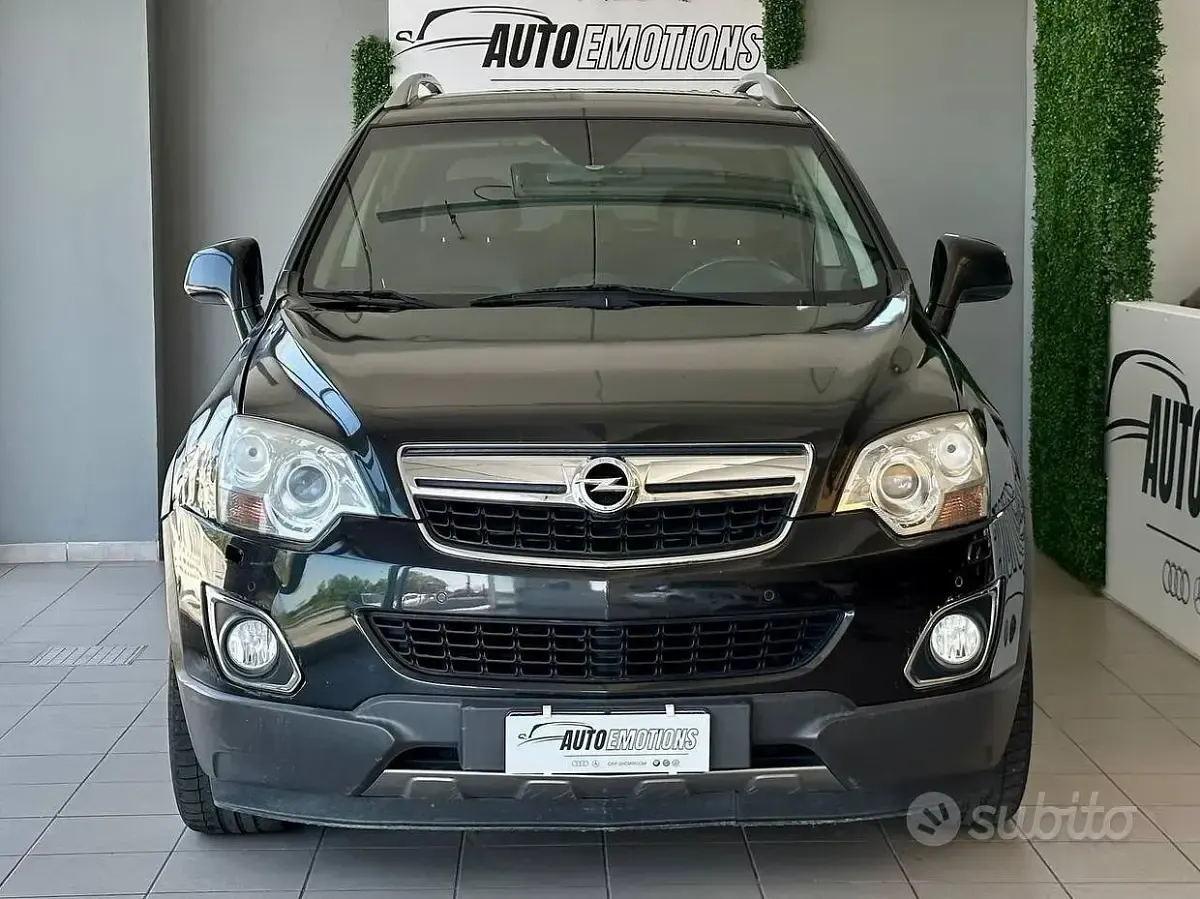 Usata Opel Antara 163 CV (119 kW) 2011 Nero SUV