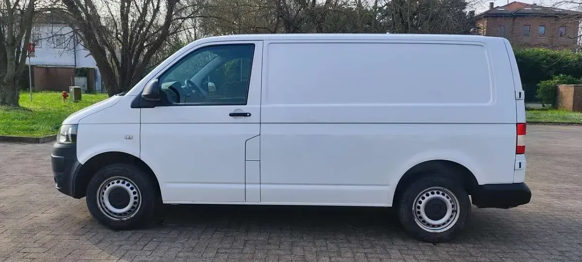 Usata VW Transporter 90 CV (66 kW) 2015 Bianco Furgone
