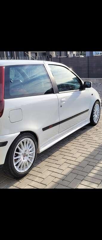 Usata Fiat Punto 133 CV (97 kW) 1998 Berlina