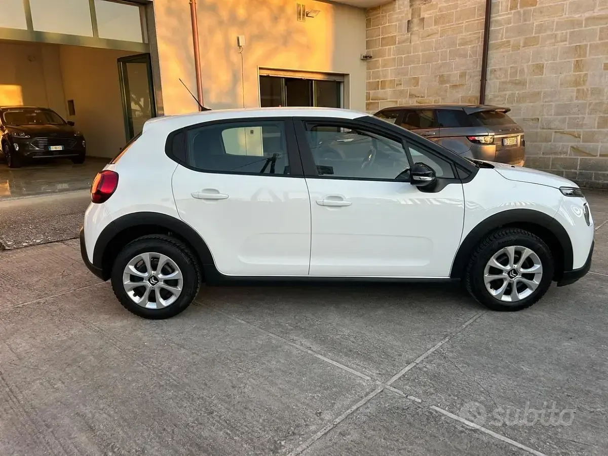 Usata Citroën C3 Feel 102 CV (75 kW) 2022 Bianco Utilitaria