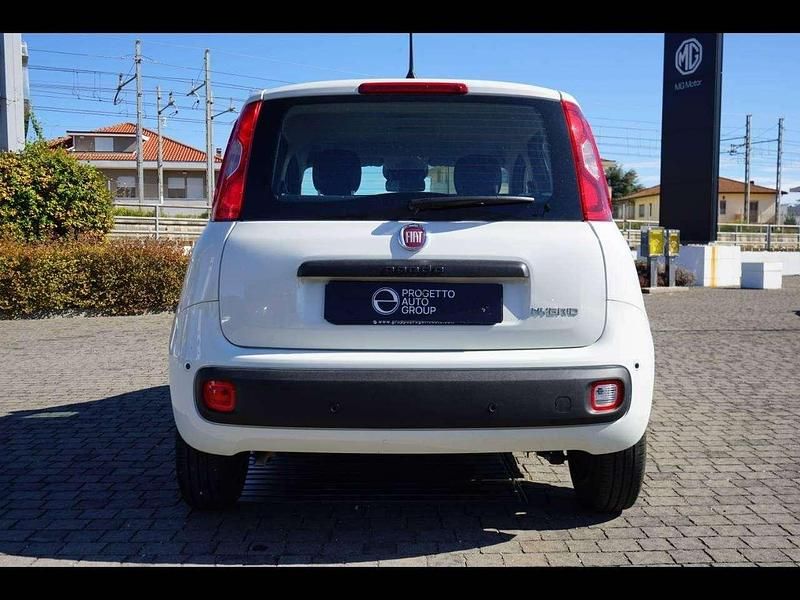 Usata Fiat Panda 69 CV (50 kW) 2024 Bianco divino Utilitaria