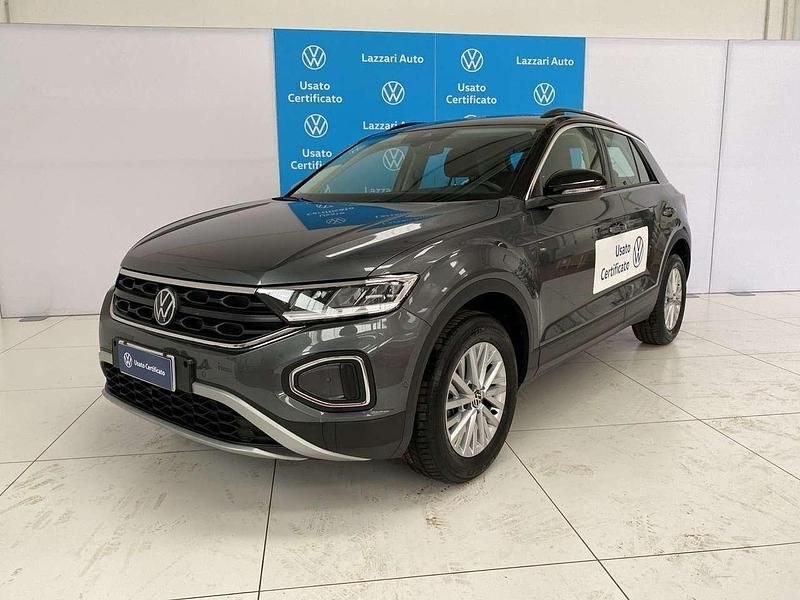 Usata VW T-Roc Life 150 CV (110 kW) 2024 Grigio SUV