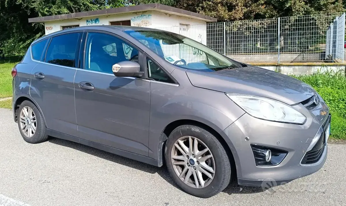 Usata Ford C-MAX Titanium 116 CV (85 kW) 2013 Argento Monovolume