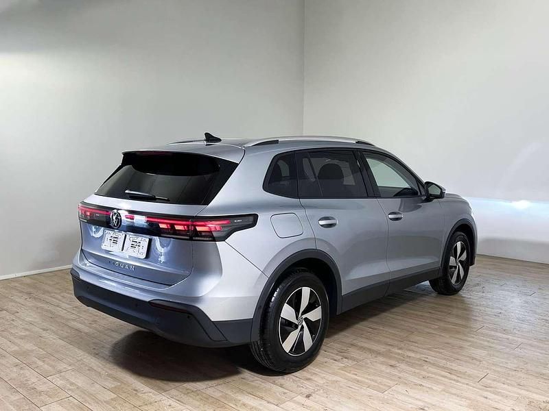 Nuova VW Tiguan Edition 150 CV (110 kW) 2026 Argento SUV